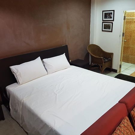 Baan Dok Mai Apartment Pattaya Exterior photo