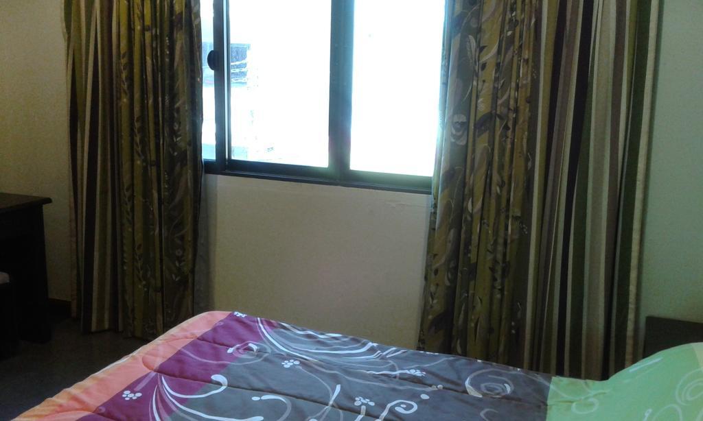 Baan Dok Mai Apartment Pattaya Room photo