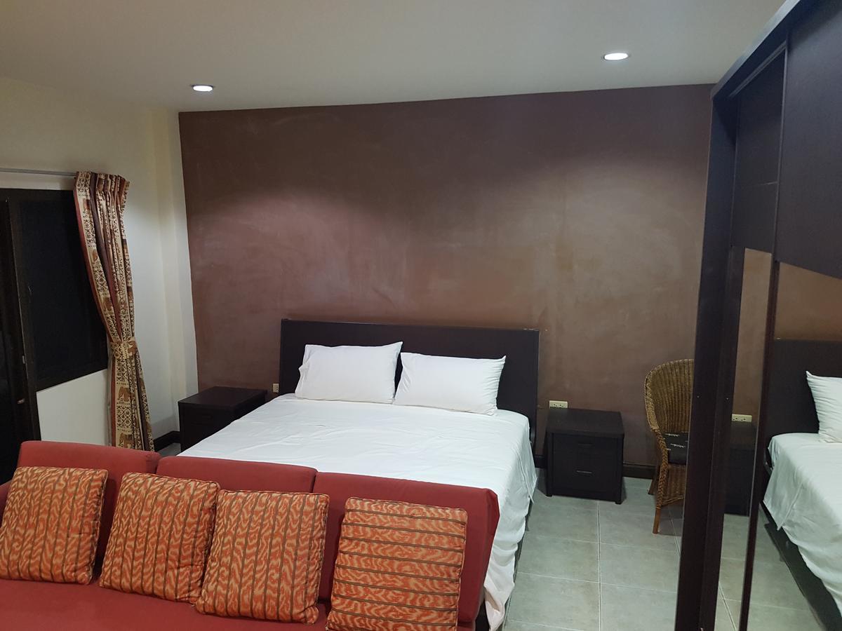 Baan Dok Mai Apartment Pattaya Exterior photo